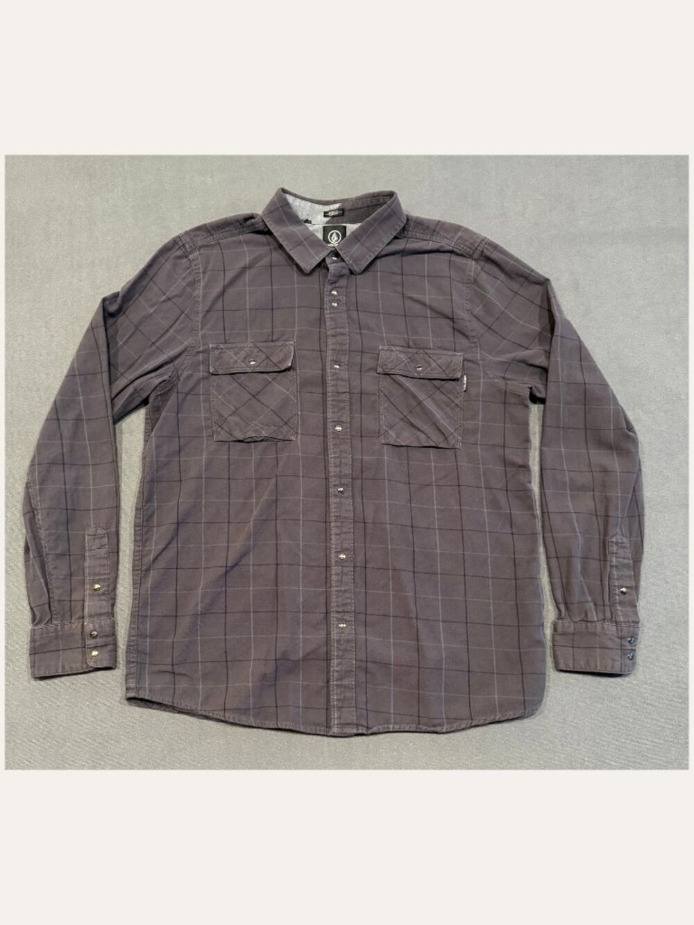Volcom Men’s Large Slim Fit Gray Plaid Snap Shirt Cotton Skate Workwear
